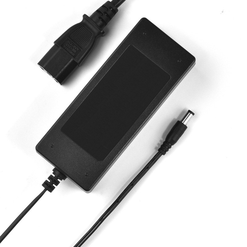 Direct Current Output AC DC Laptop Power Adapter 24W 12 Volt Power Supply VI Efficiency